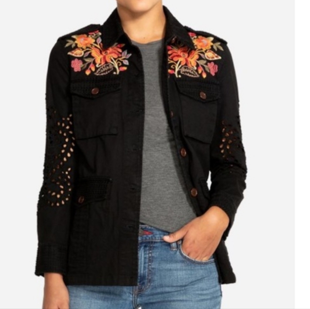 Johnny Was Workshop Black Cotton Floral Embroidered Military Jacket M